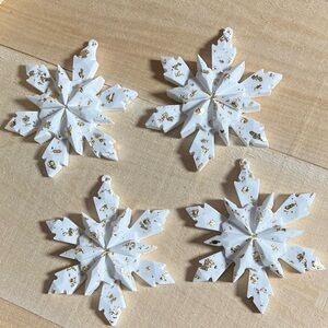 Handmade ceramic Christmas 3D Snowflake ornaments Set White And Gold 4 Inch New